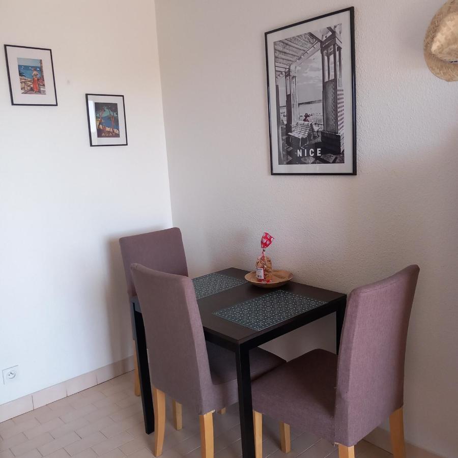 Appartement Vue Mer Piscines Parking Les Coraux Agay Plage Saint-Raphaël 外观 照片